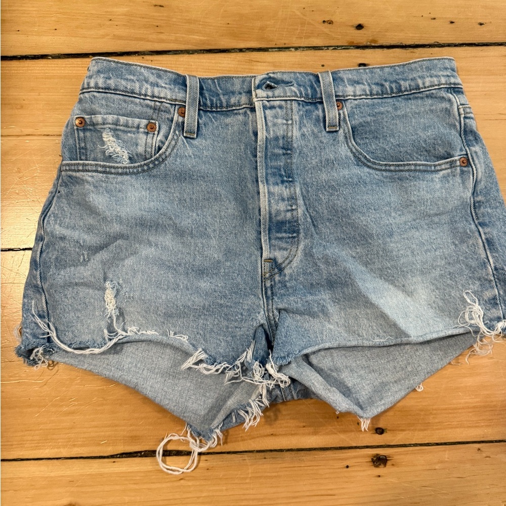 Levi Distressed Denim Women Shorts